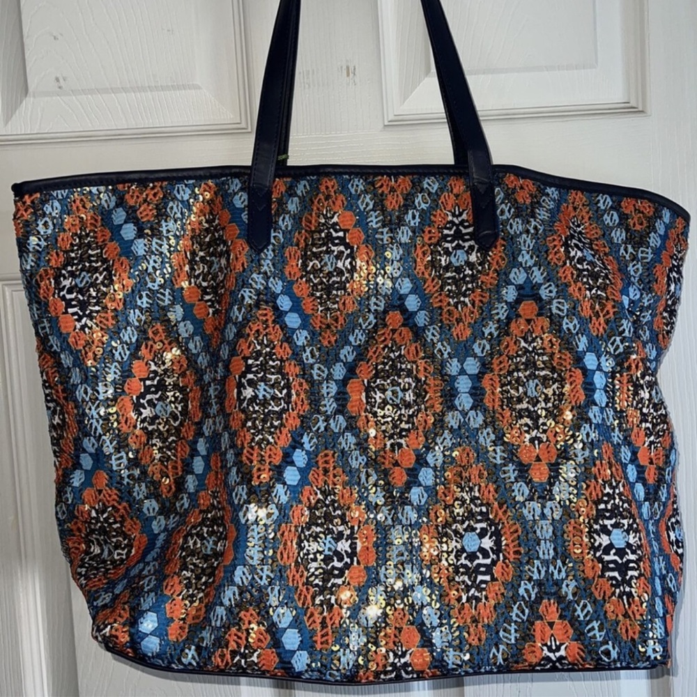 Vera Bradley Marrakesh Beads Summer Sparkle Large Tote Bag - Picture 3 of 5